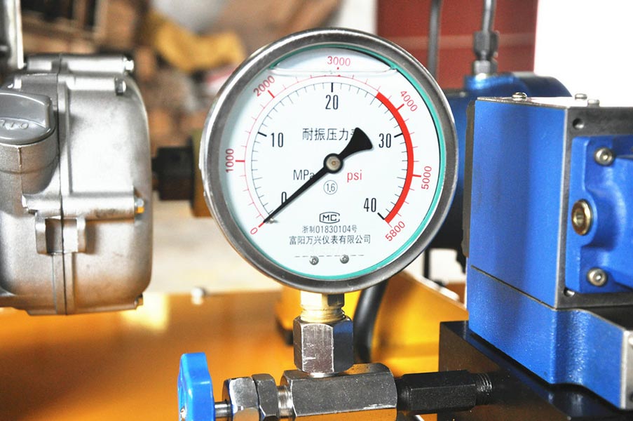 本田汽油機(jī)，野外作業(yè)機(jī)動(dòng)泵液壓站